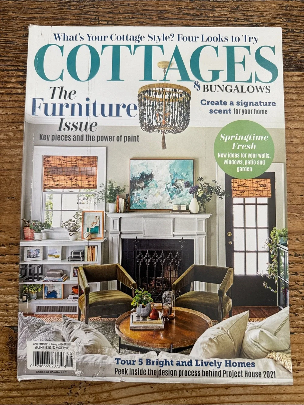 COTTAGES & Bungalows Magazines